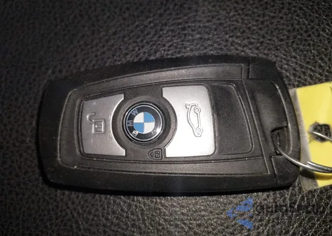 2014 BMW 320I xDrive z USA, uszkodzony, nr VIN WBA3C3G5XENS70111